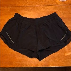 Hotty Hot Short 2.5”